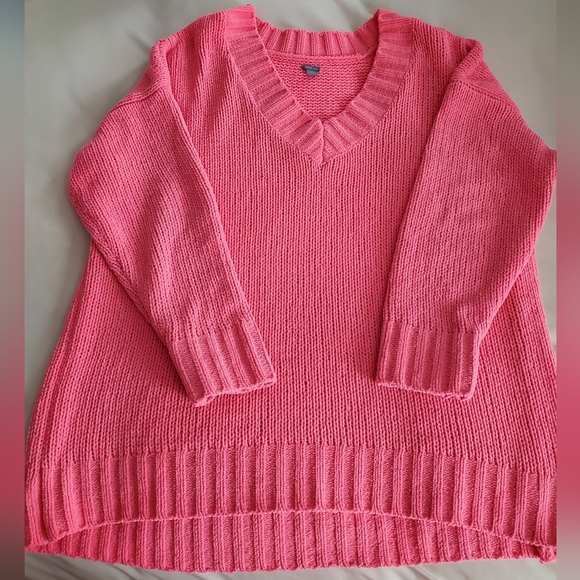 Aerie Over-sized Bright Pink Chenille Sweater - Picture 2 of 4